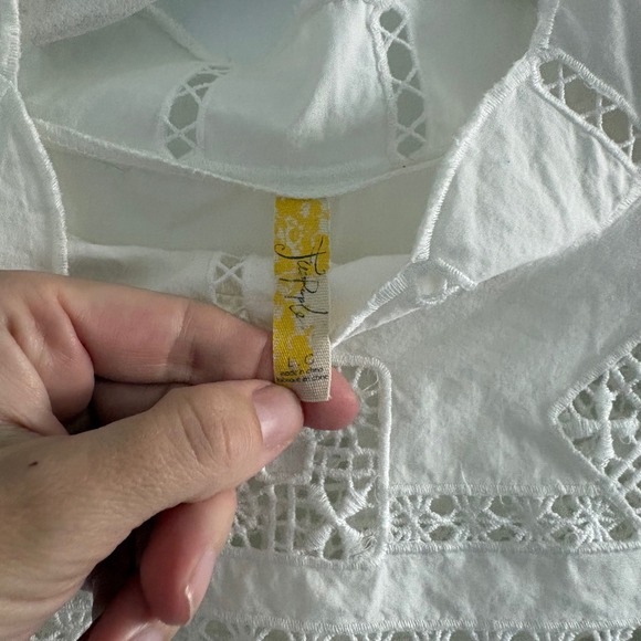 Free People Another Eternity Blouse White Cotton Eyelet Lace Bell Sleeve Large - Picture 6 of 8